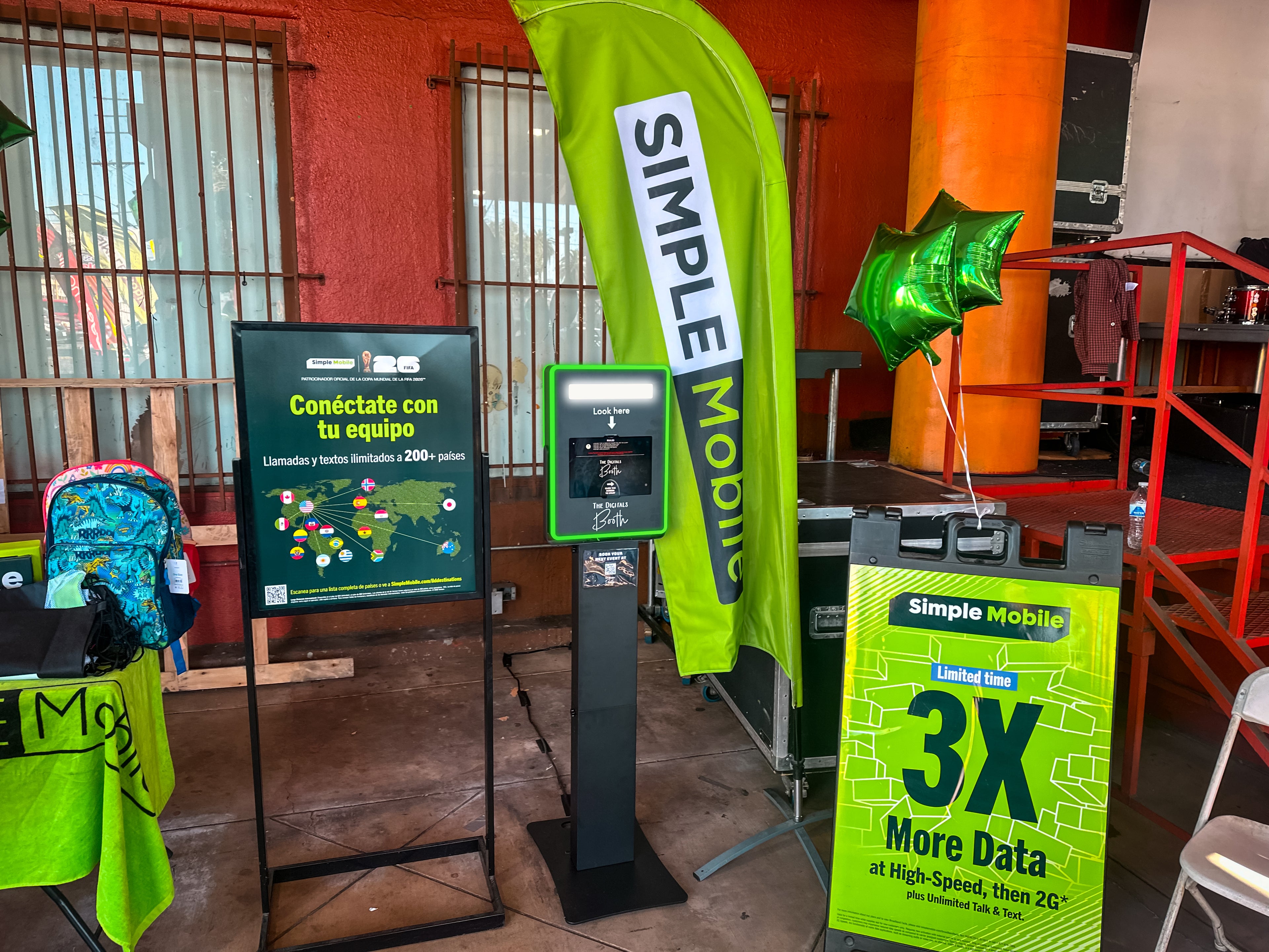 Up to 24 Hour Drop Off Digital Booth